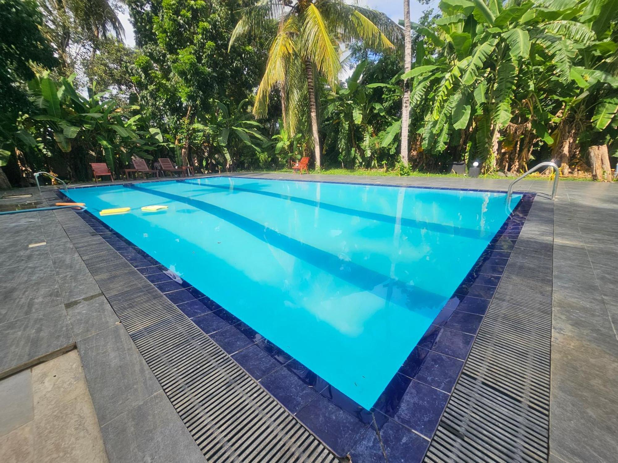 Yala Safari Resort Tissamaharama Exterior photo