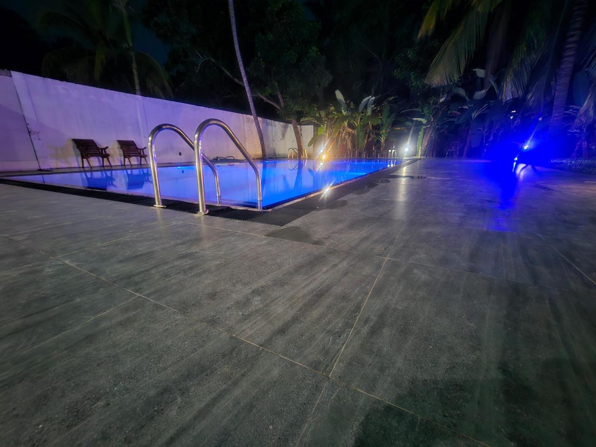 Yala Safari Resort Tissamaharama Exterior photo